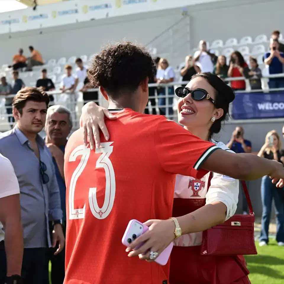 a34360db42b0dcd98629c62ead827207.jpg a34360db42b0dcd98629c62ead827207.jpg