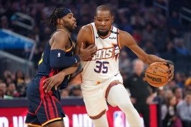 火箭太阳惊天交易落槌！杜兰特入航天城 四巨头剑指总冠军。