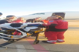 国安小将在西班牙受伤后续报道:郭嘉璇已经抵达北京,情况不容乐观。