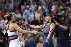 萨巴伦卡美网卫冕圆梦:拒“三亚”破十年魔咒,狂揽500万美元奖金。