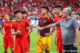 国足新帅候选浮出水面:43岁卡帕泽带队创历史,年薪不超120万欧元。