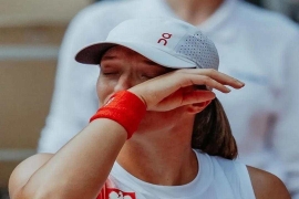  斯瓦泰克：药检风波致世界第一旁落，直言不公且当场崩溃。