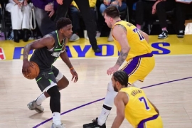 4-1横扫晋级 vs 1-4惨败出局：季后赛照妖镜下，谁成联盟最大输家？