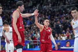 CBA首钢六连胜后剑指七连胜，青岛盼止连败。