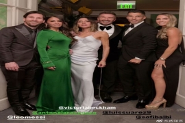 贝克汉姆全家福引争议：13岁小七“被迫成熟”？