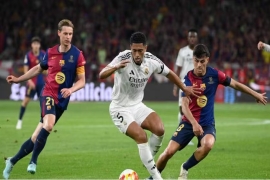 巴萨3-2加时绝杀皇马，第32次加冕国王杯冠军。