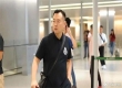曾经的“乒乓王子”孔令辉，因8年前的赌债风波淡出体坛，生活早已褪去昔日光环，却多了几分从容与沉淀。