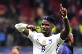 陨落的天才：博格巴的自我毁灭之路.