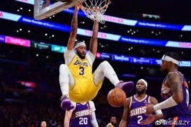 3年1.7亿续约湖人！戴维斯：冠军要争，而能与约基奇互爆的。