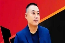 刘国梁卸任风波:拒绝降级、主动请辞,一心坚守乒乓纯粹。