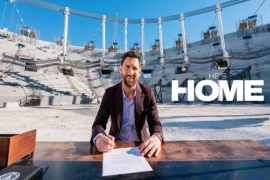  球王殊荣！迈阿密官宣新主场冠梅西全名，比肩马拉多纳引足坛沸腾。