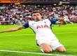 热刺1-0绝杀曼联！时隔17年捧起欧联杯，红魔赛季四大皆空黯然收场。