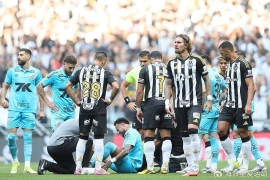 1分钟伤退!内马尔脚踝扭伤暴露困境,重返巴西队几成奢望。