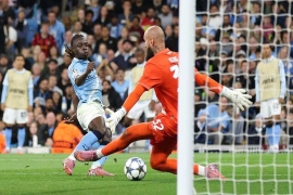 欧冠-哈兰德49场50球破历史 曼城2-0擒那不勒斯迎开门红。