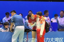 朱婷登顶世界第一！网友：排坛女王，国家队不用太可惜。