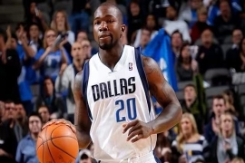 CBA赛场上的“孤胆英雄”：多米尼克·琼斯的传奇人生。